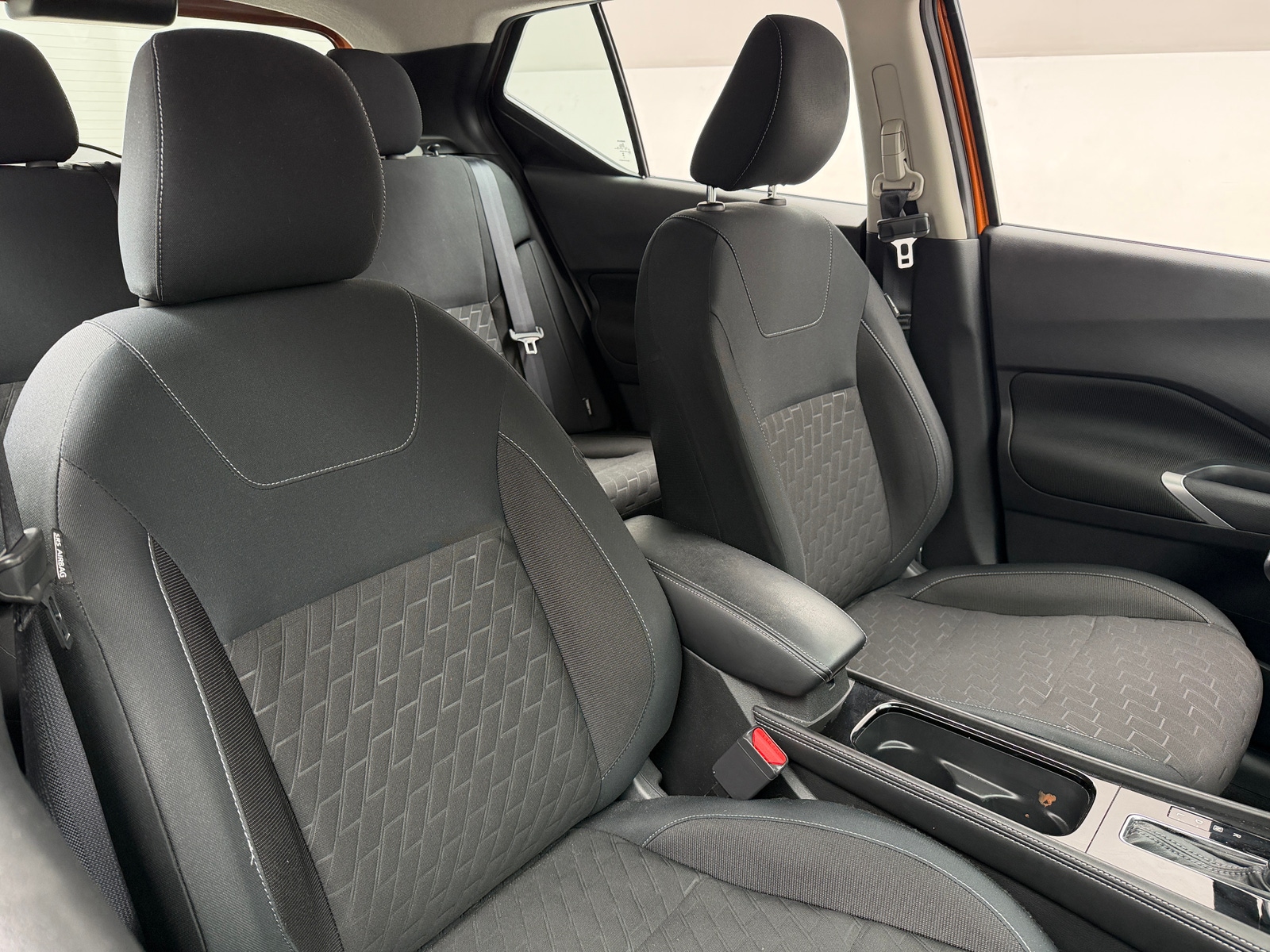 Thumbnail: 2023 Nissan Kicks - 2