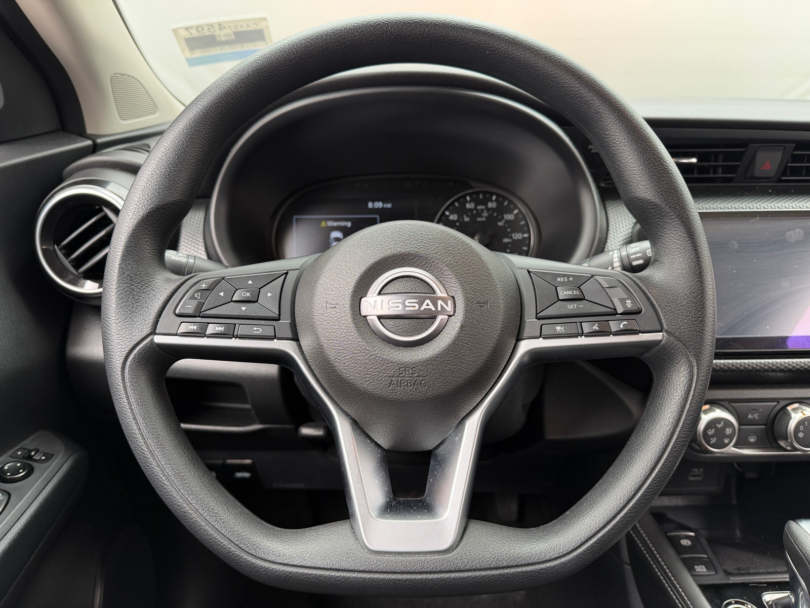Thumbnail: 2023 Nissan Kicks - 5