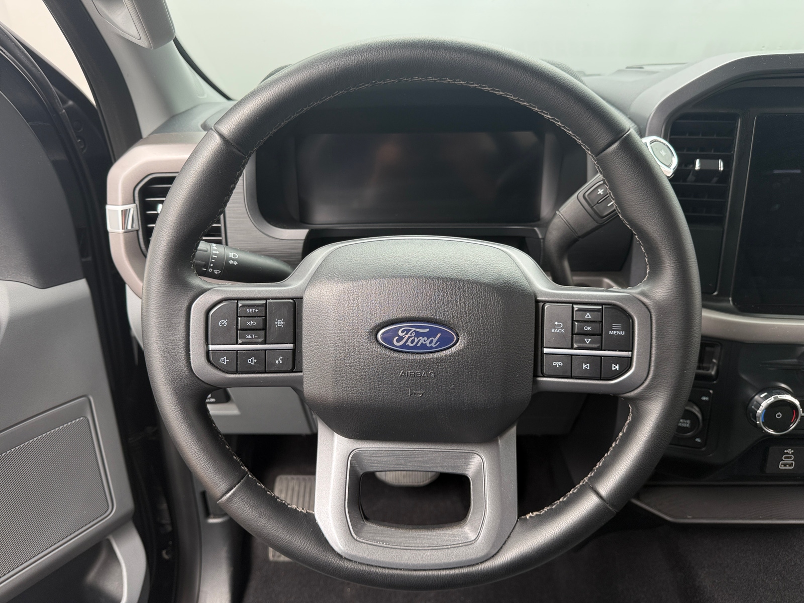 Thumbnail: 2025 Ford Econoline - 5