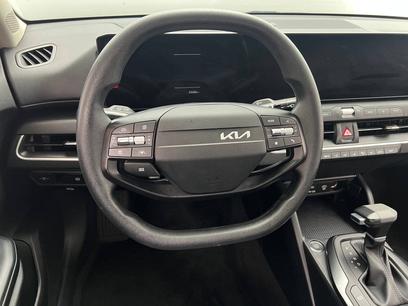 Thumbnail: 2025 Kia K4 - 5