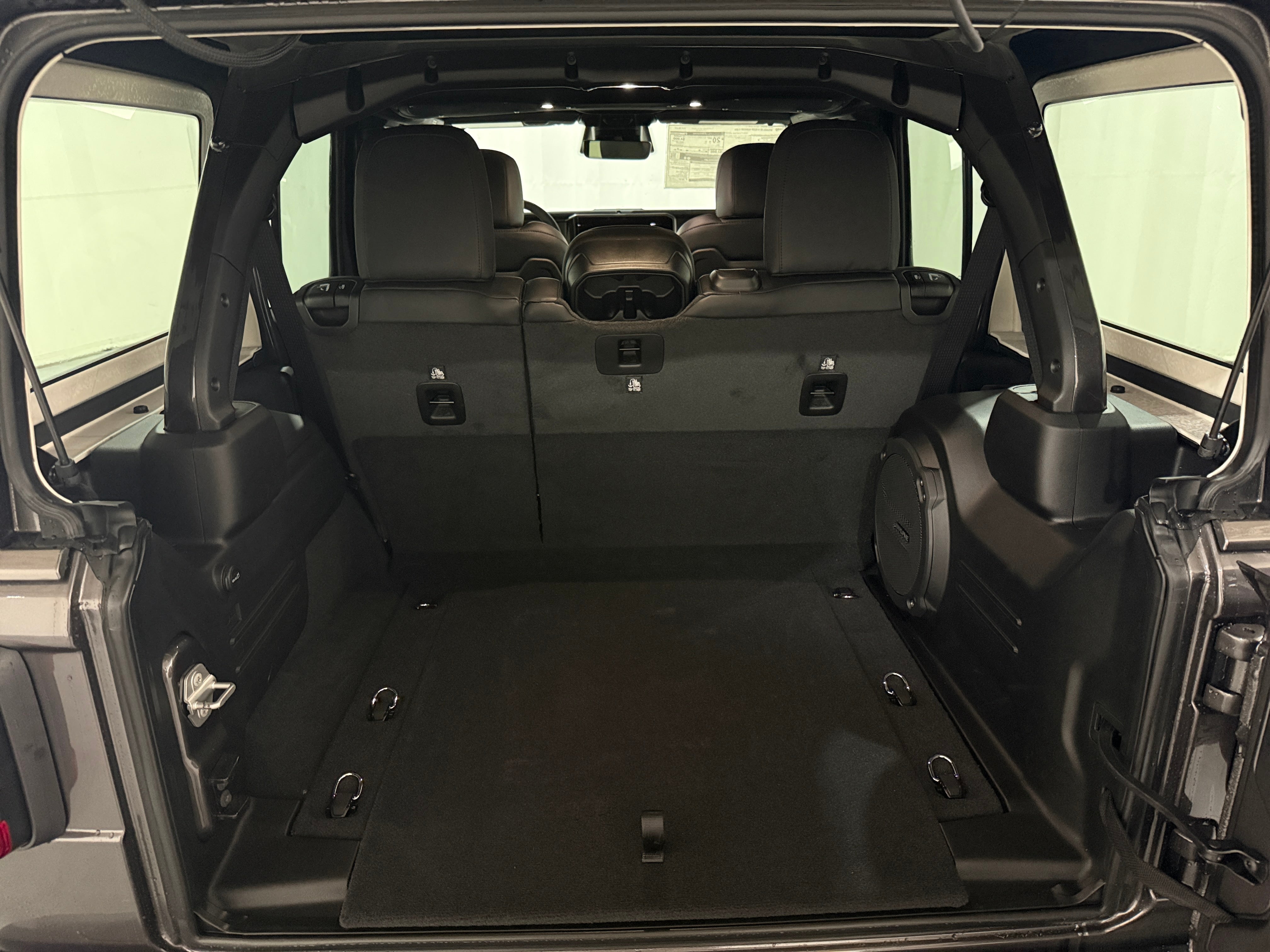 2026 Jeep Wrangler Rubicon X's photo