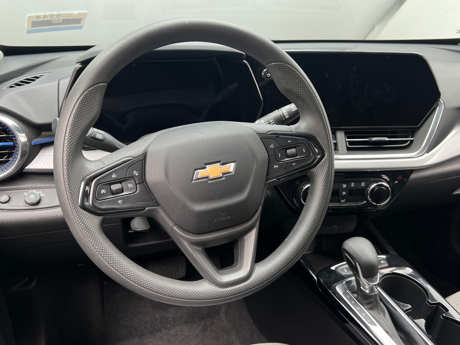 Thumbnail: 2025 Chevrolet Trax - 5