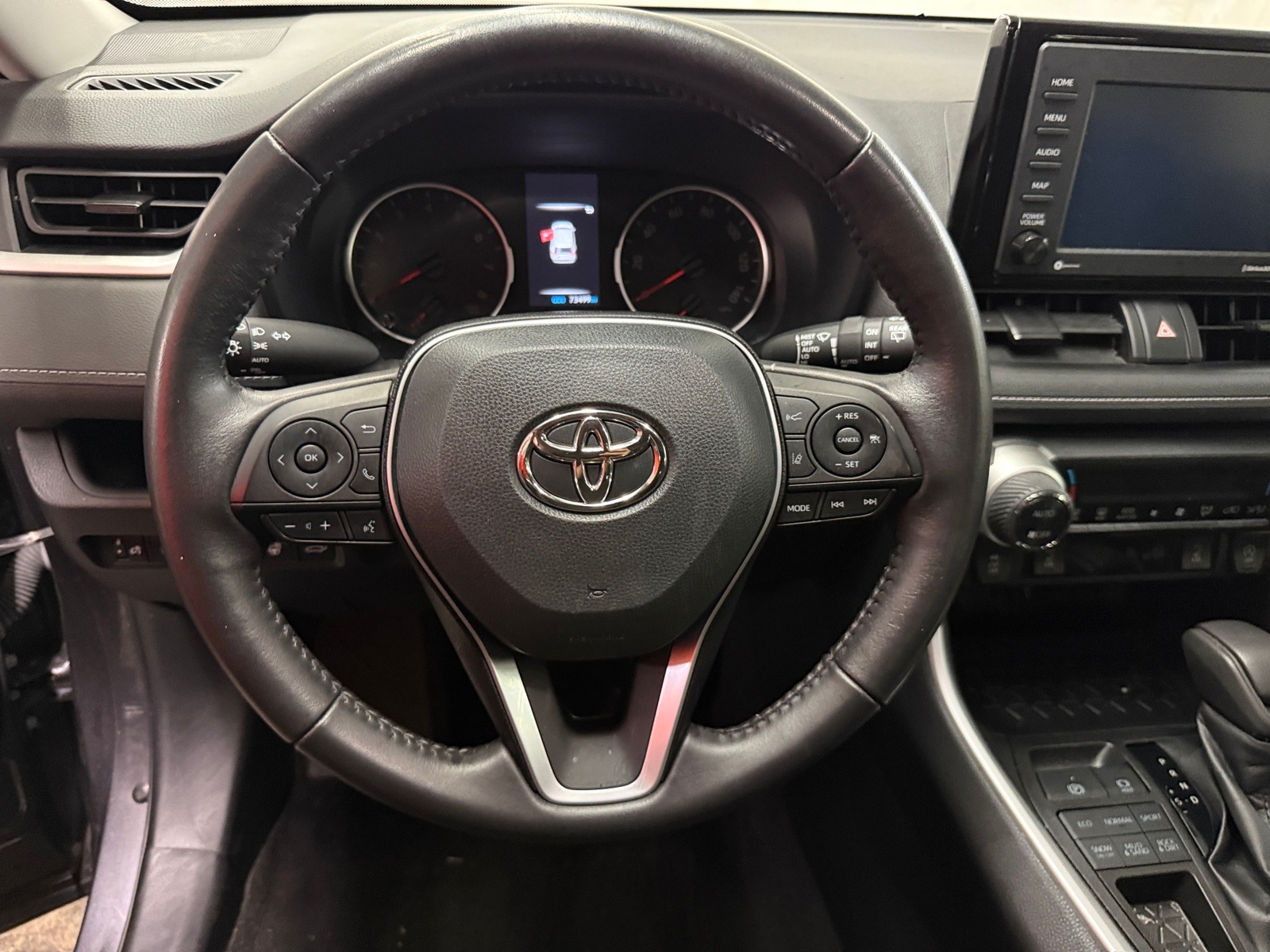 Thumbnail: 2022 Toyota RAV4 - 5