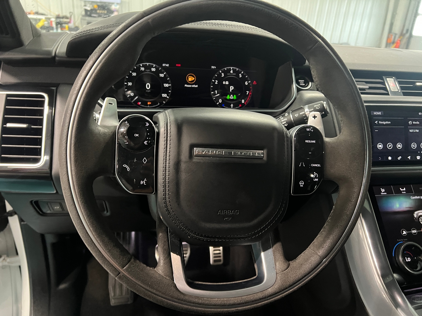 Thumbnail: 2020 Land Rover Range Rover Sport - 4