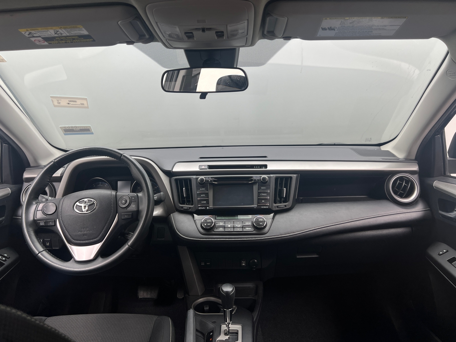 Thumbnail: 2017 Toyota RAV4 - 3