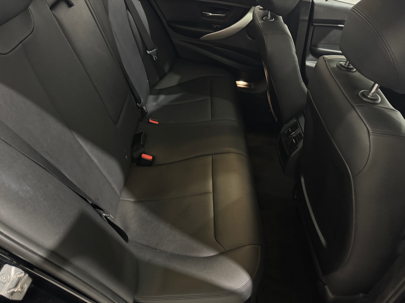 Thumbnail: 2016 BMW 3 Series - 5