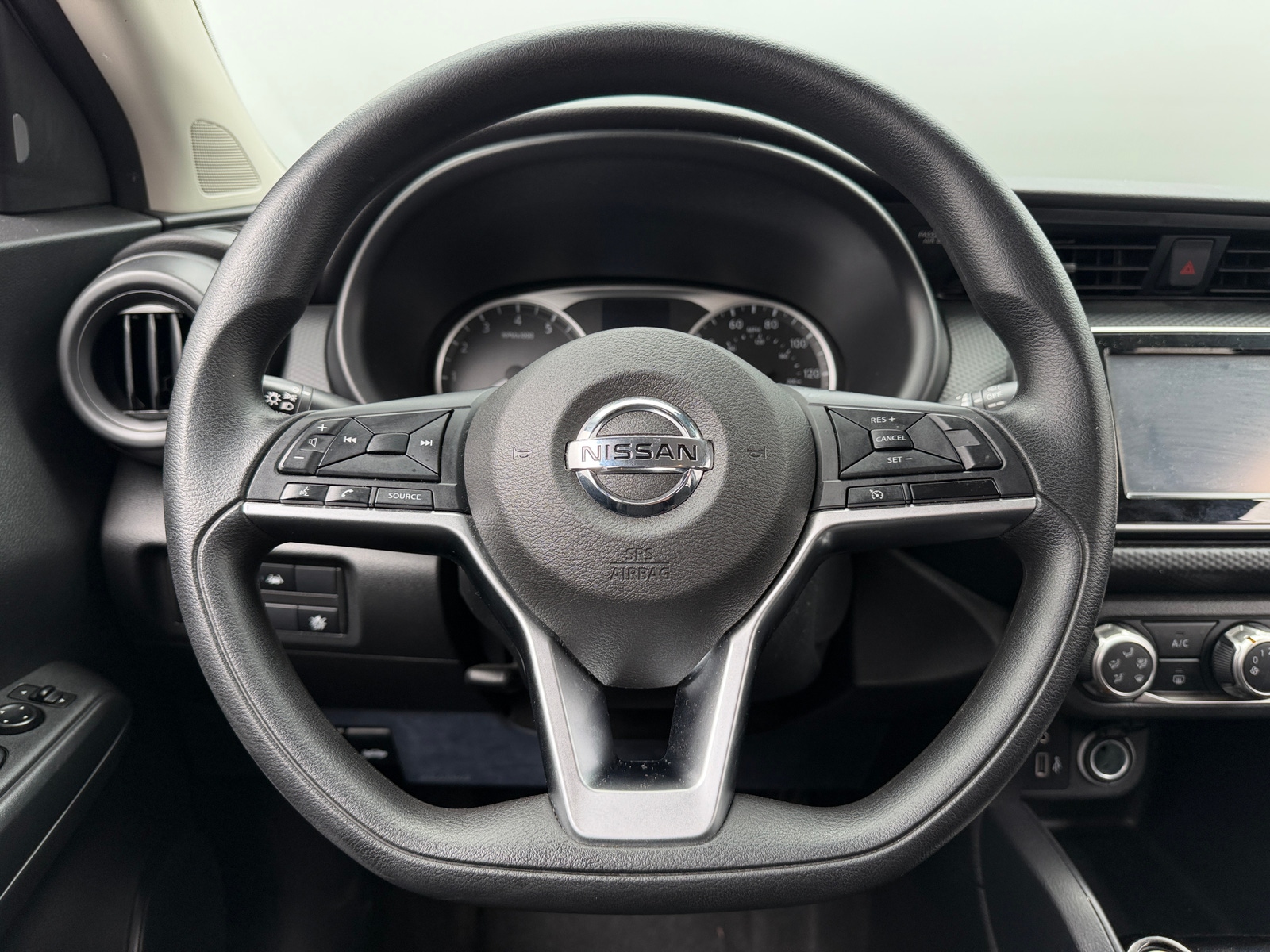 Thumbnail: 2021 Nissan Kicks - 5