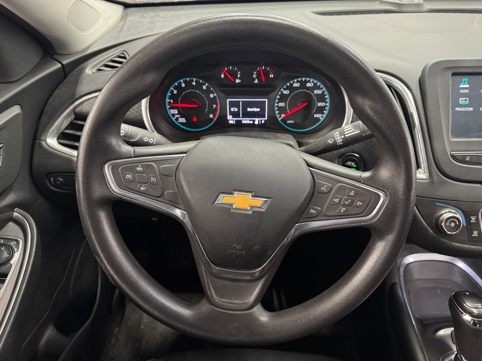 Thumbnail: 2016 Chevrolet Malibu - 5
