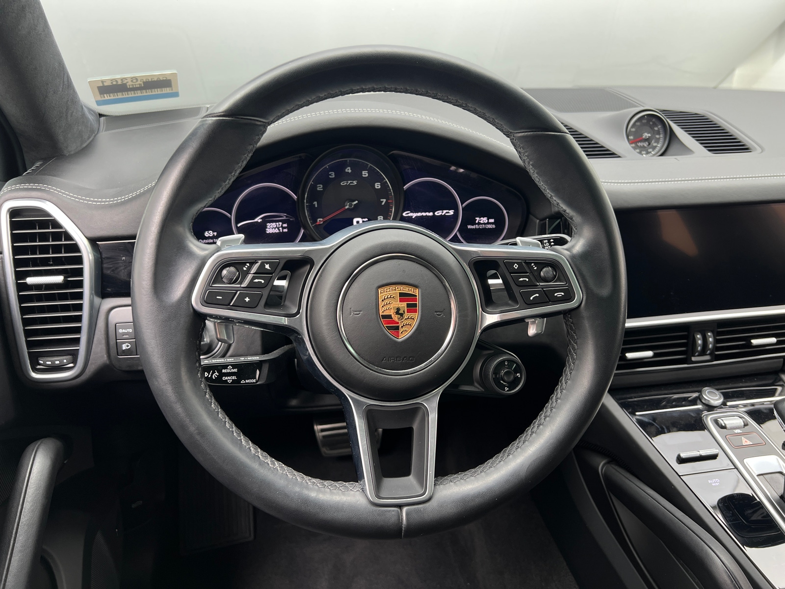 Thumbnail: 2022 Porsche  - 4
