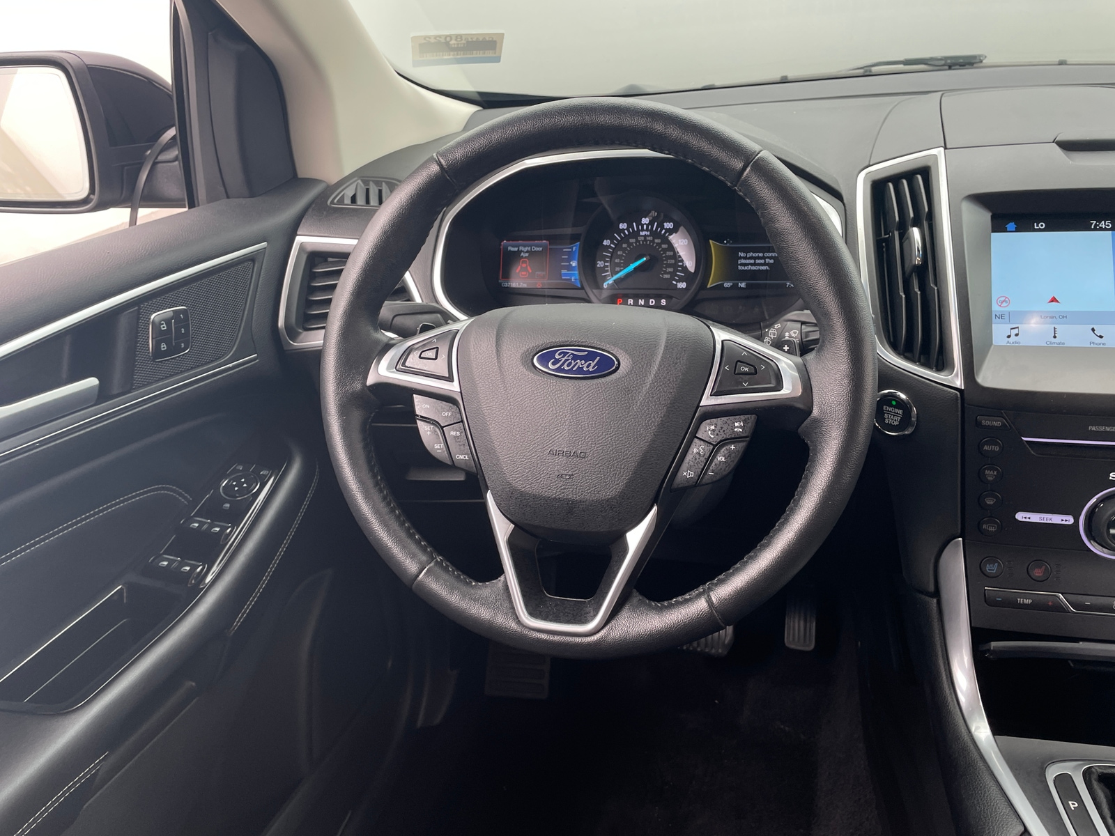 Thumbnail: 2016 Ford Edge - 4