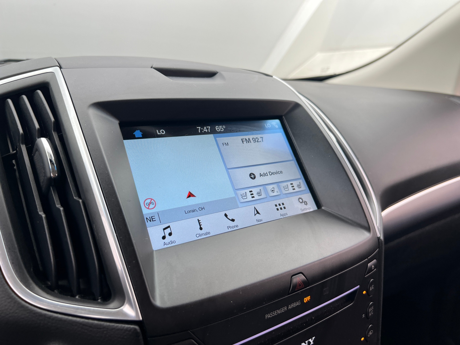 Thumbnail: 2016 Ford Edge - 3