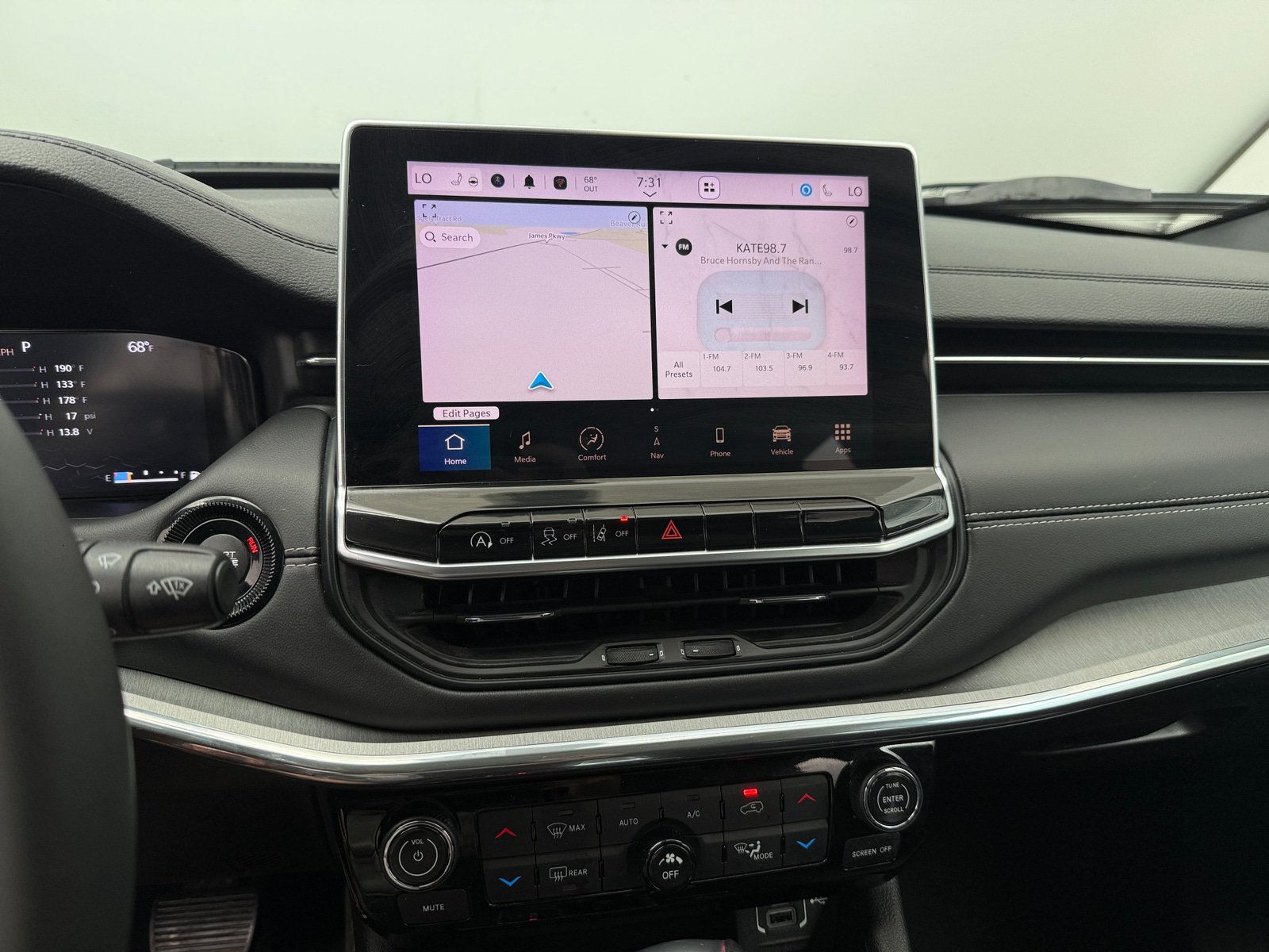 Thumbnail: 2023 Jeep Compass - 3
