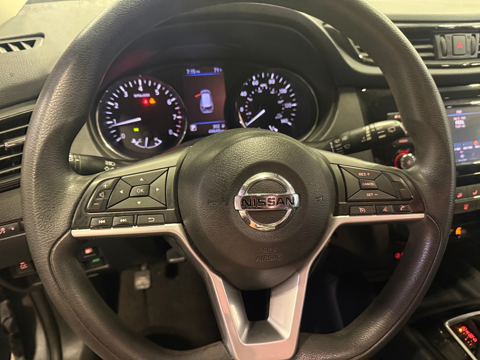 Thumbnail: 2018 Nissan Rogue - 5
