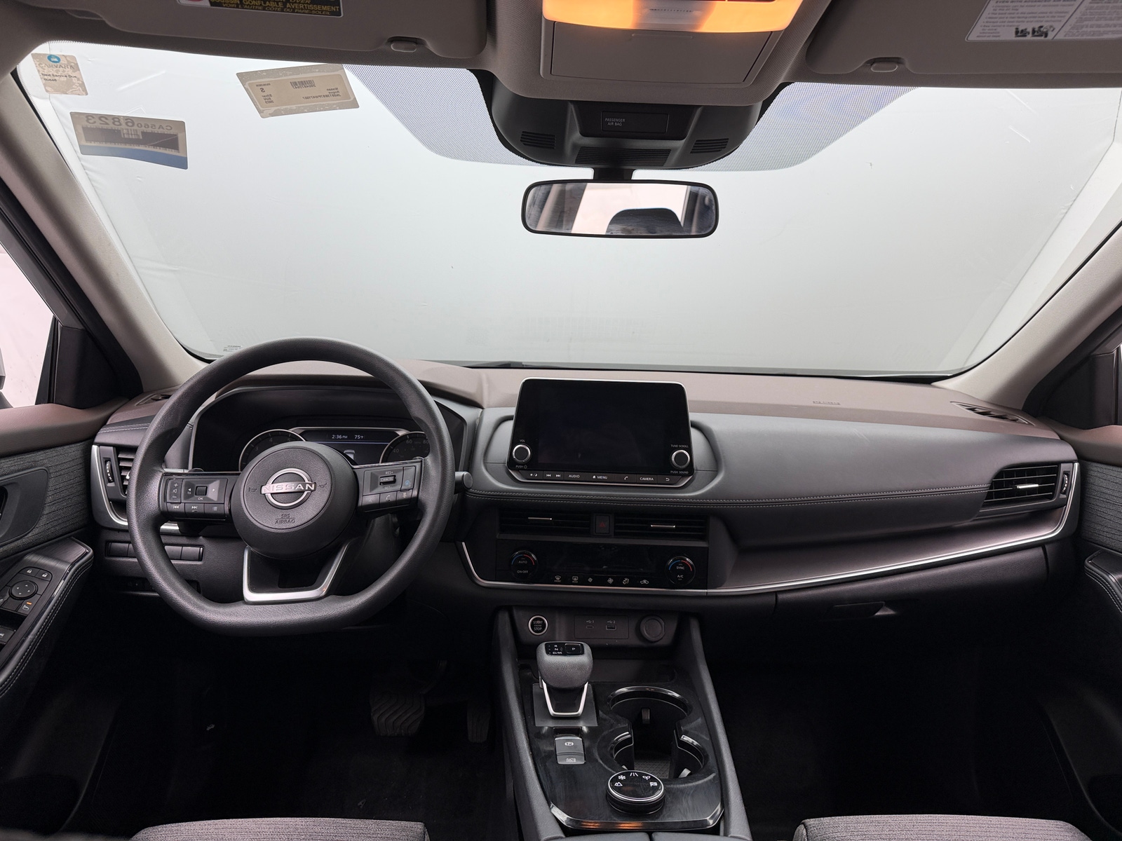 Thumbnail: 2023 Nissan Rogue - 3