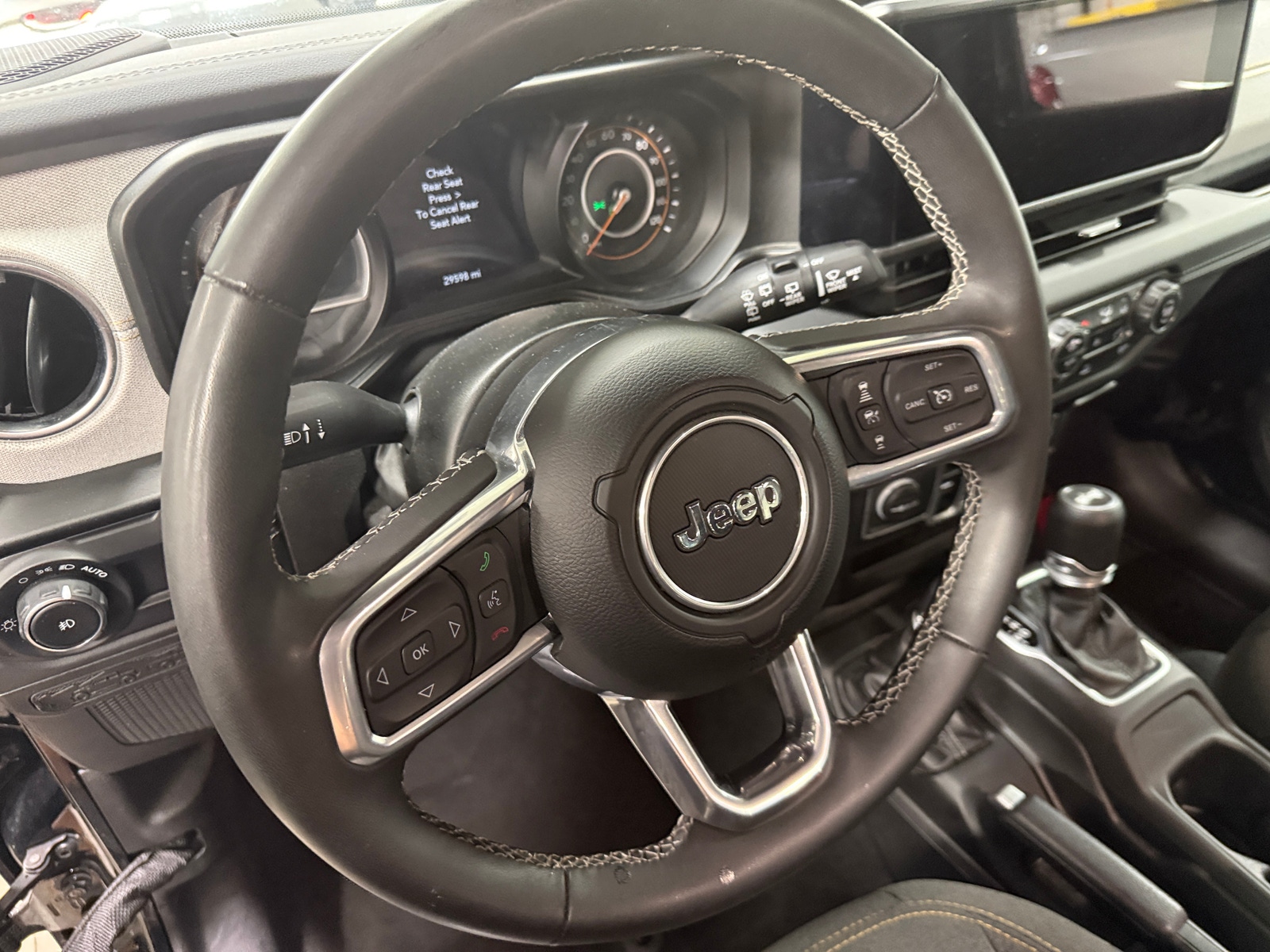 Thumbnail: 2025 Jeep Wrangler - 5