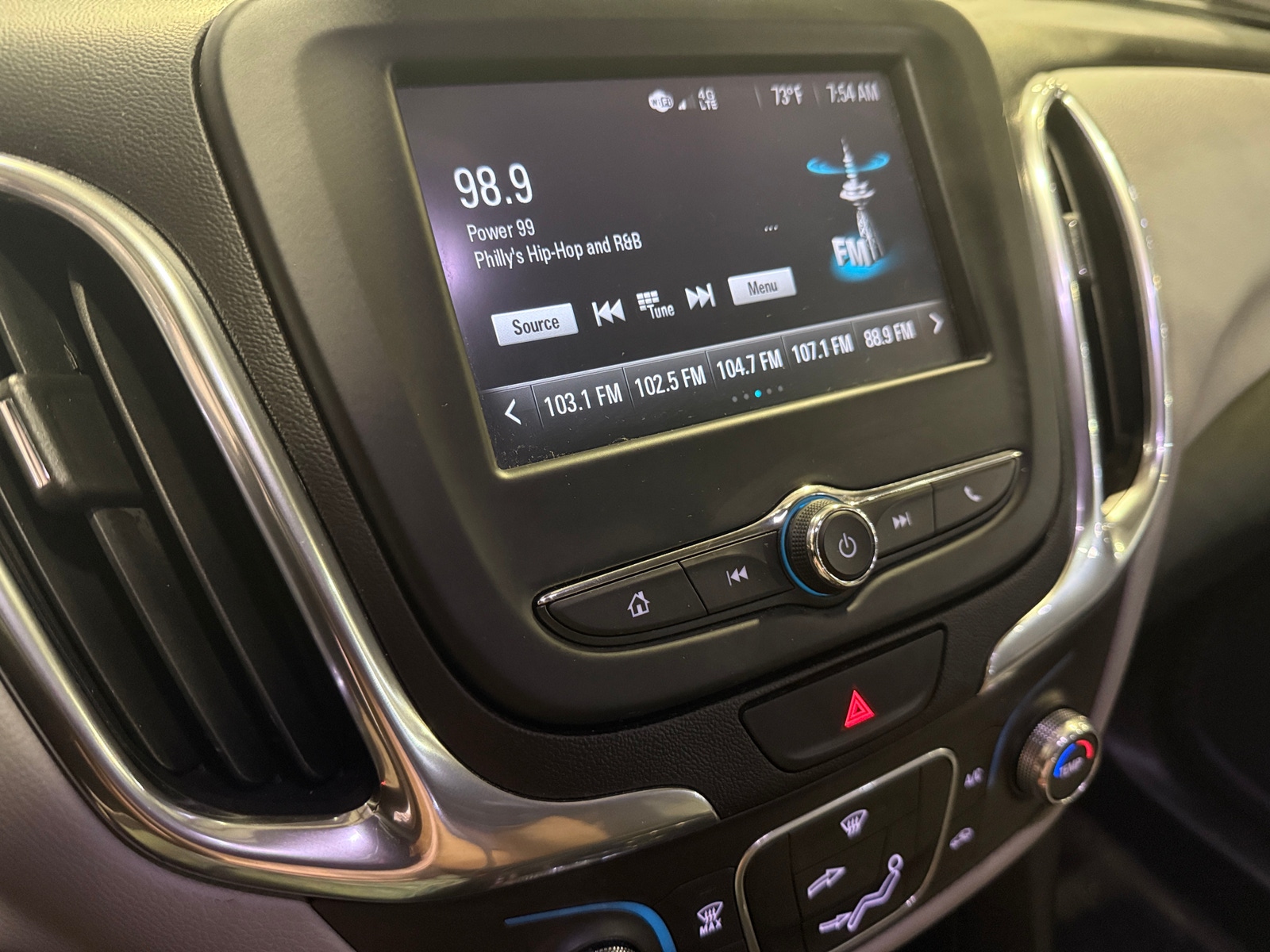 Thumbnail: 2018 Chevrolet Equinox - 4