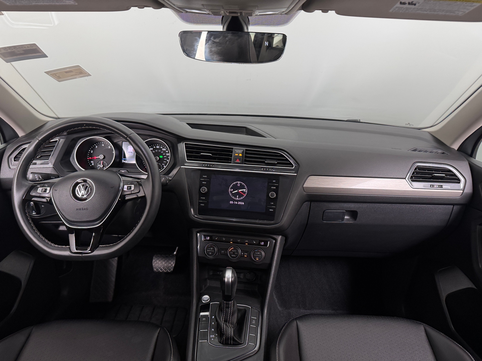Thumbnail: 2021 Volkswagen Tiguan - 2