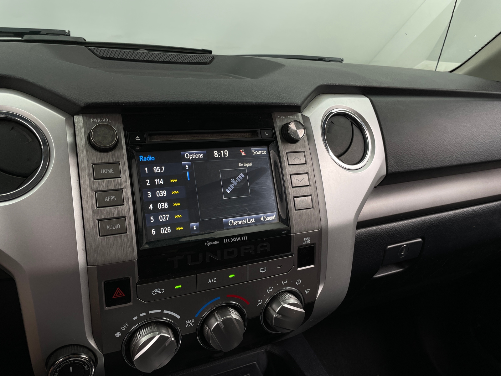 Thumbnail: 2018 Toyota Tundra - 4