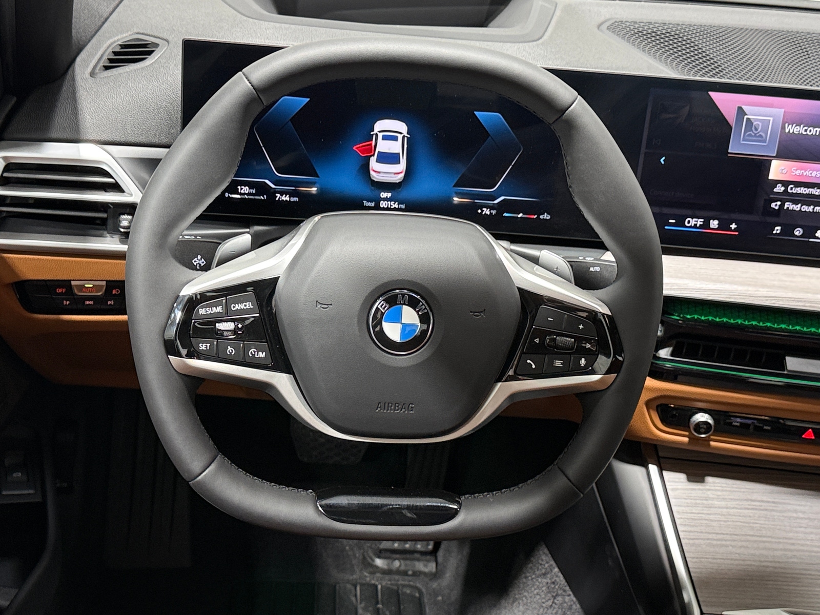 Thumbnail: 2026 BMW 3 Series - 4