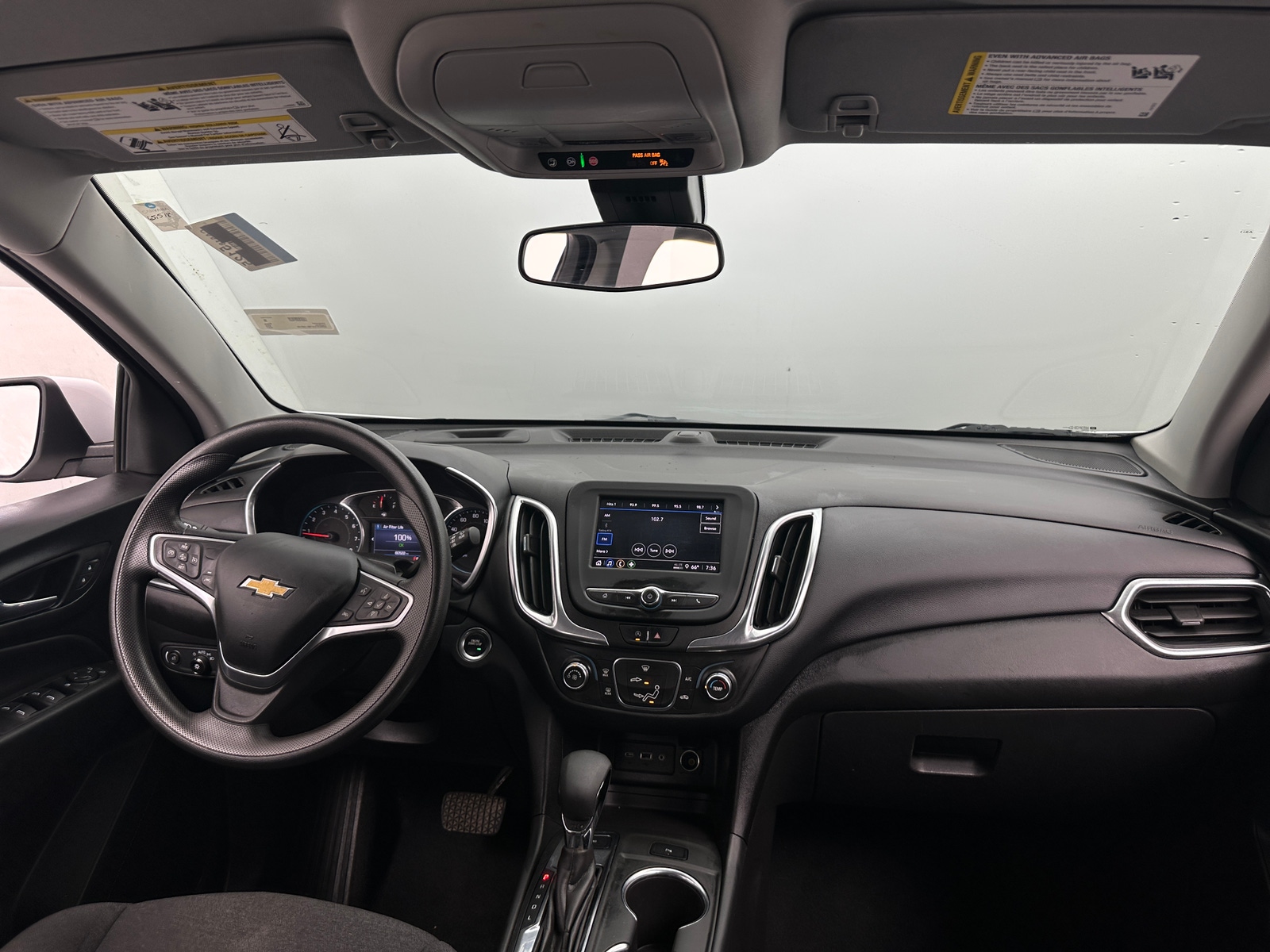 Thumbnail: 2022 Chevrolet Equinox - 3