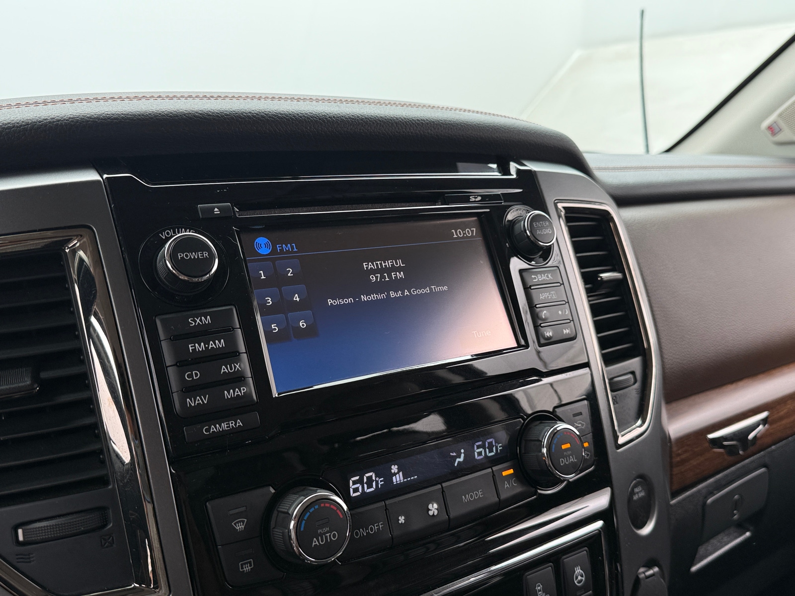 Thumbnail: 2018 Nissan Titan - 3