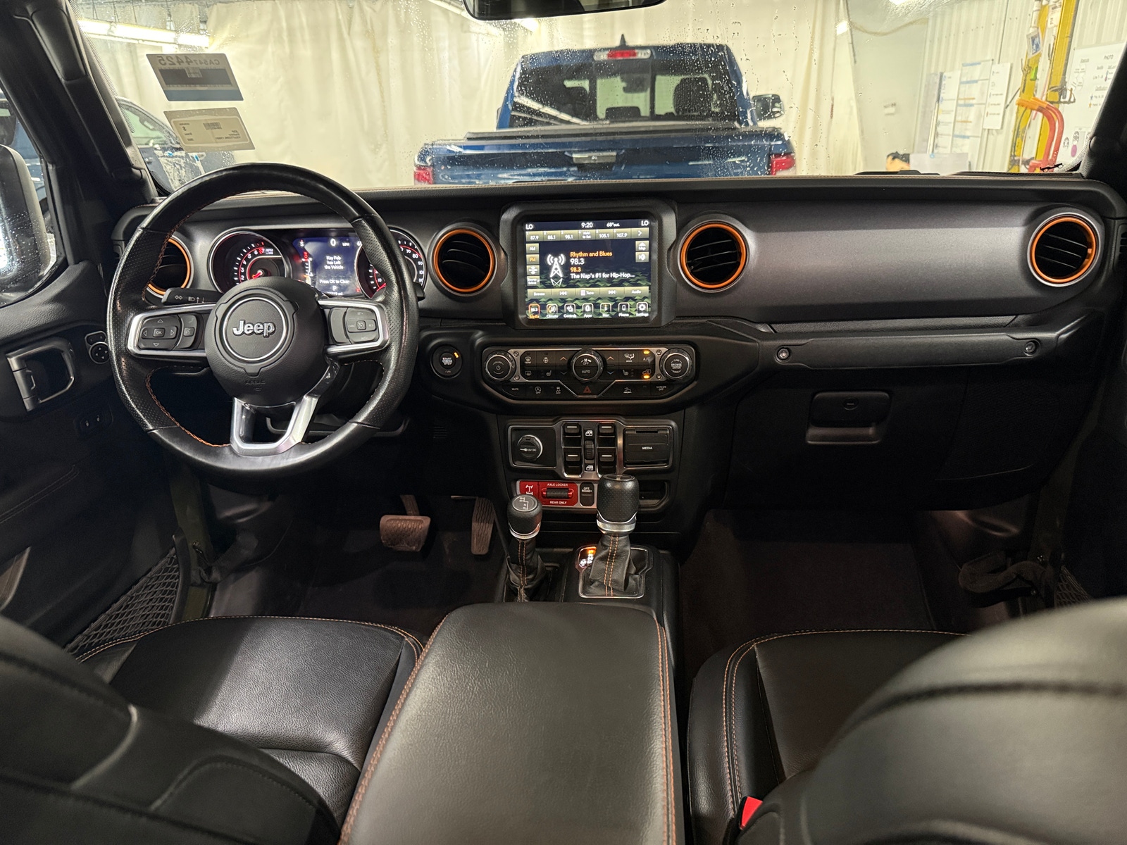 Thumbnail: 2022 Jeep Gladiator - 2