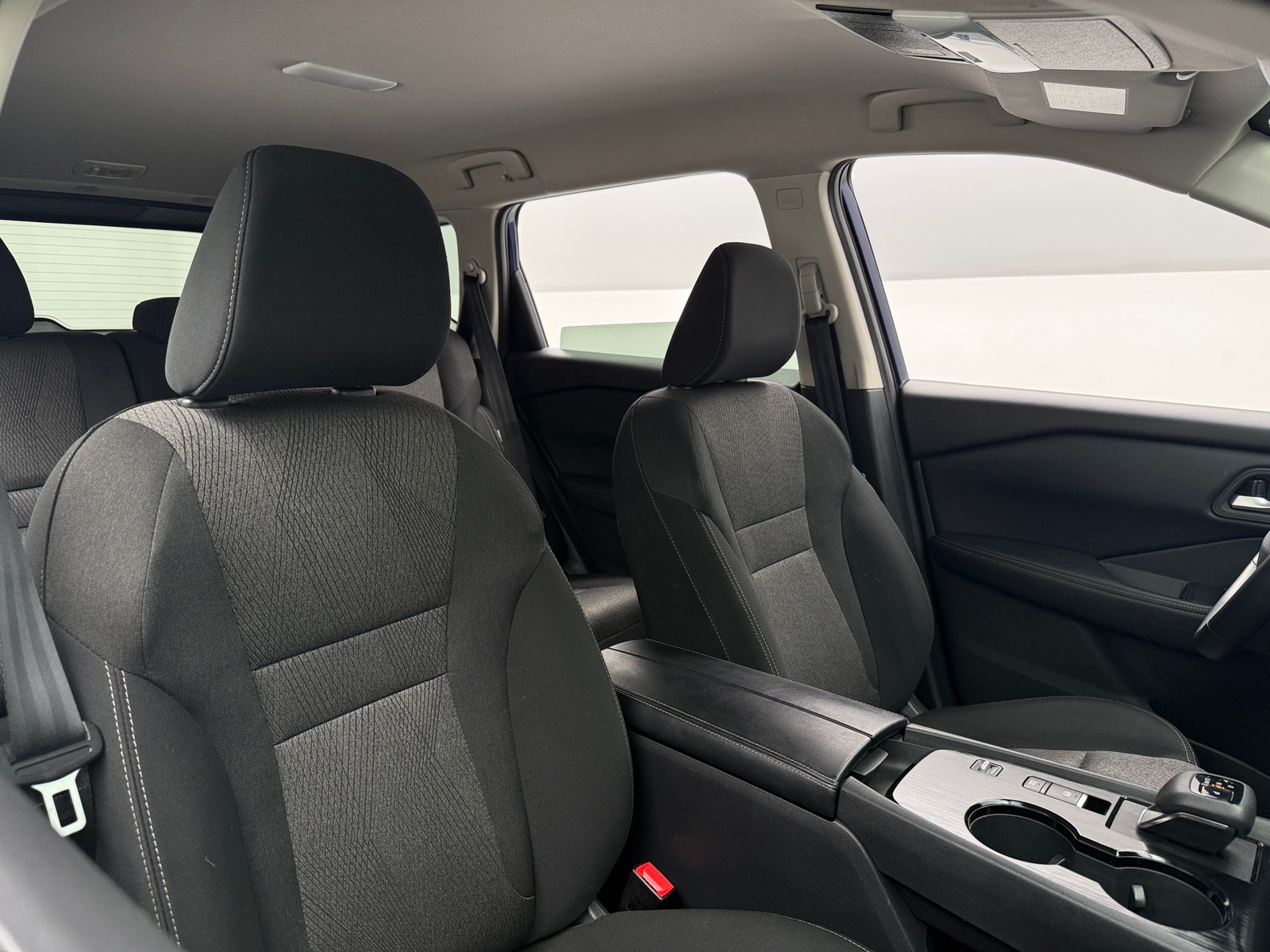 Thumbnail: 2025 Nissan Rogue - 2
