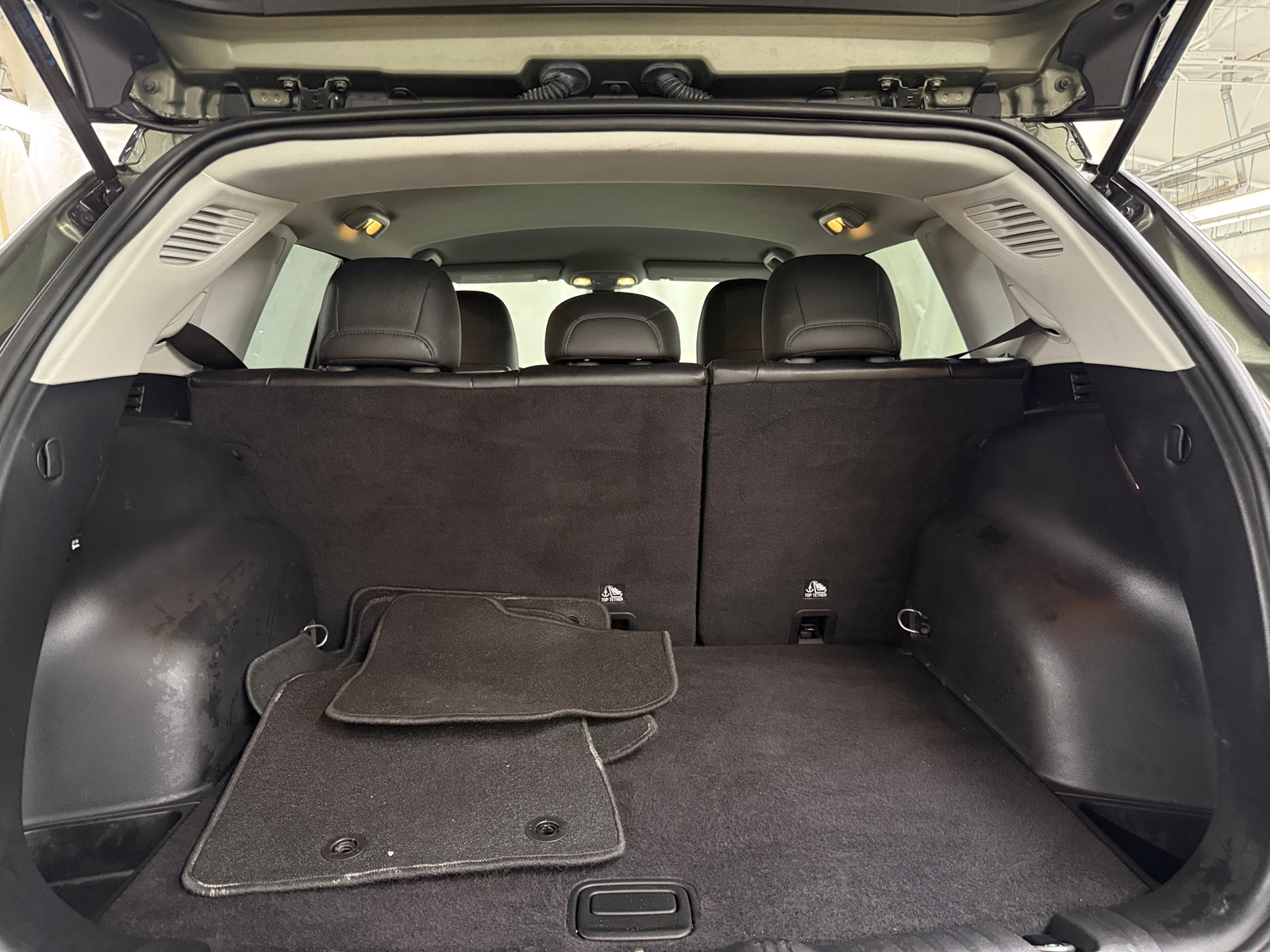 Thumbnail: 2020 Jeep Compass - 6
