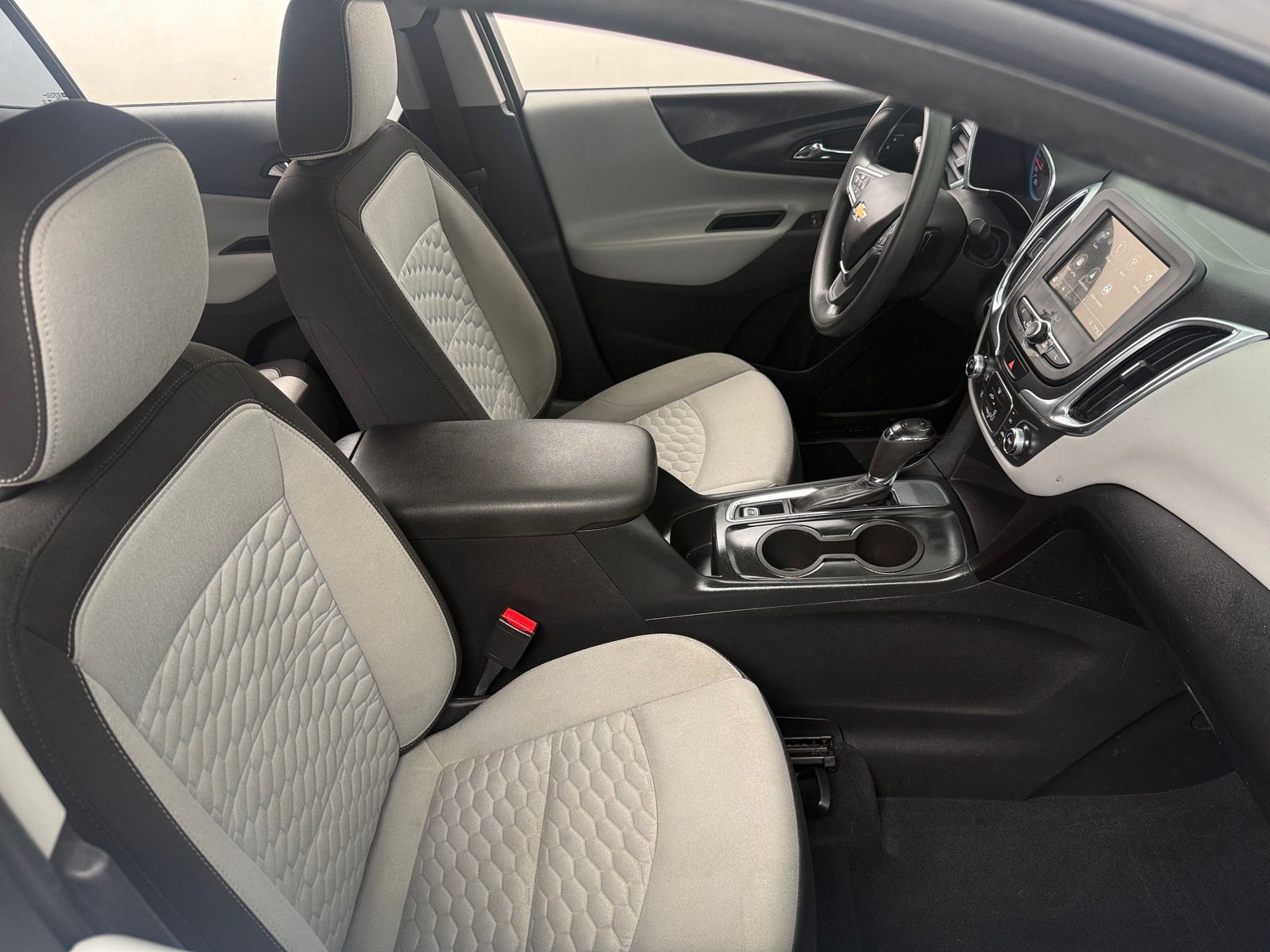 Thumbnail: 2019 Chevrolet Equinox - 2