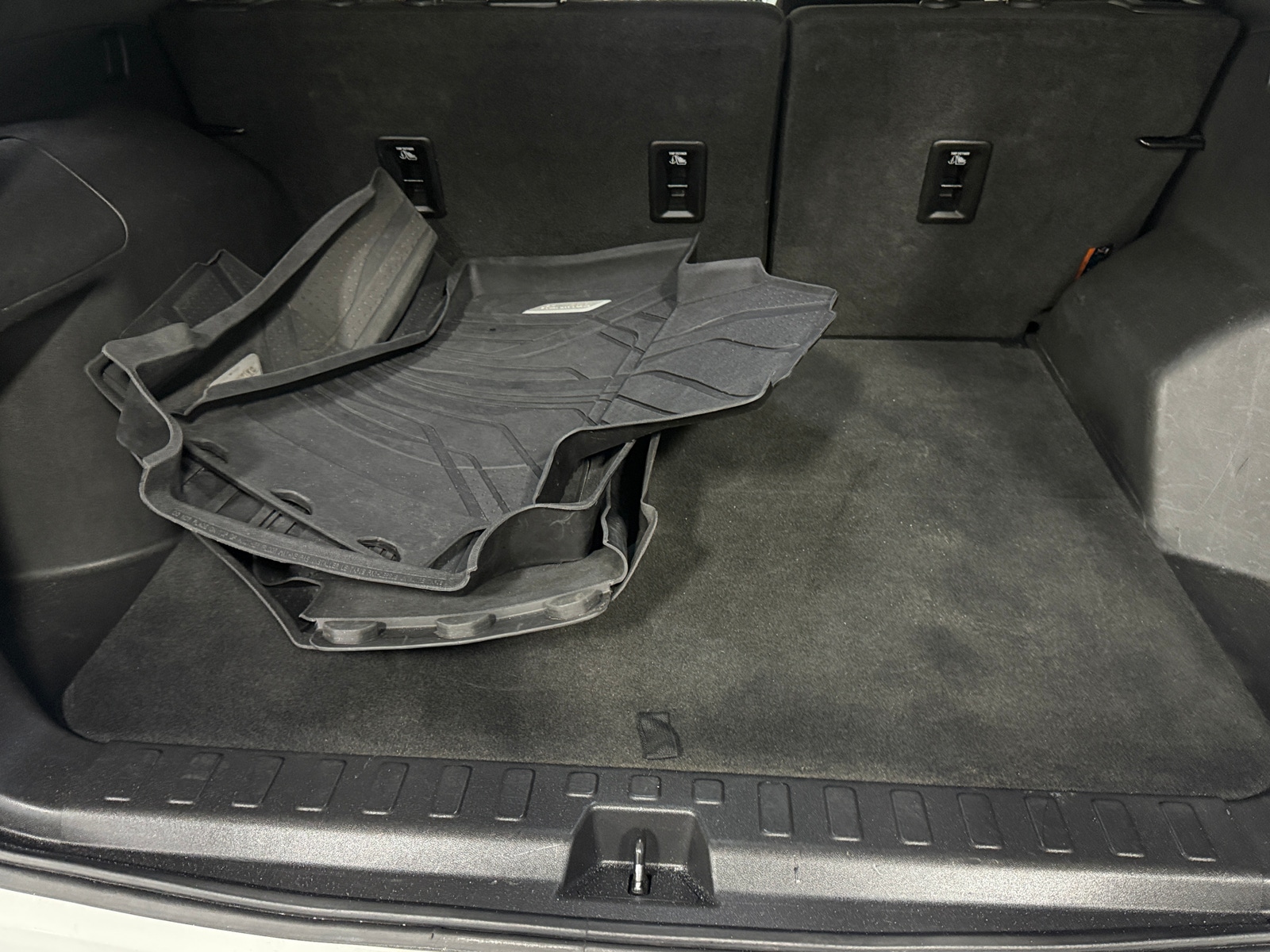 Thumbnail: 2019 Chevrolet Equinox - 7