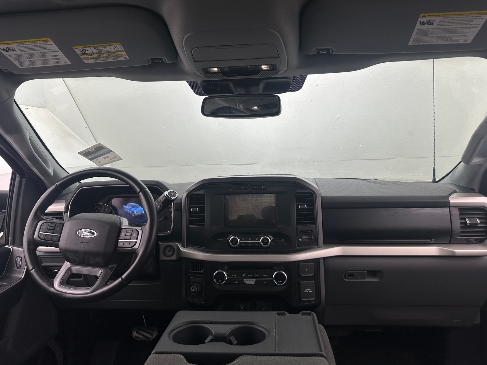 Thumbnail: 2021 Ford Econoline - 3