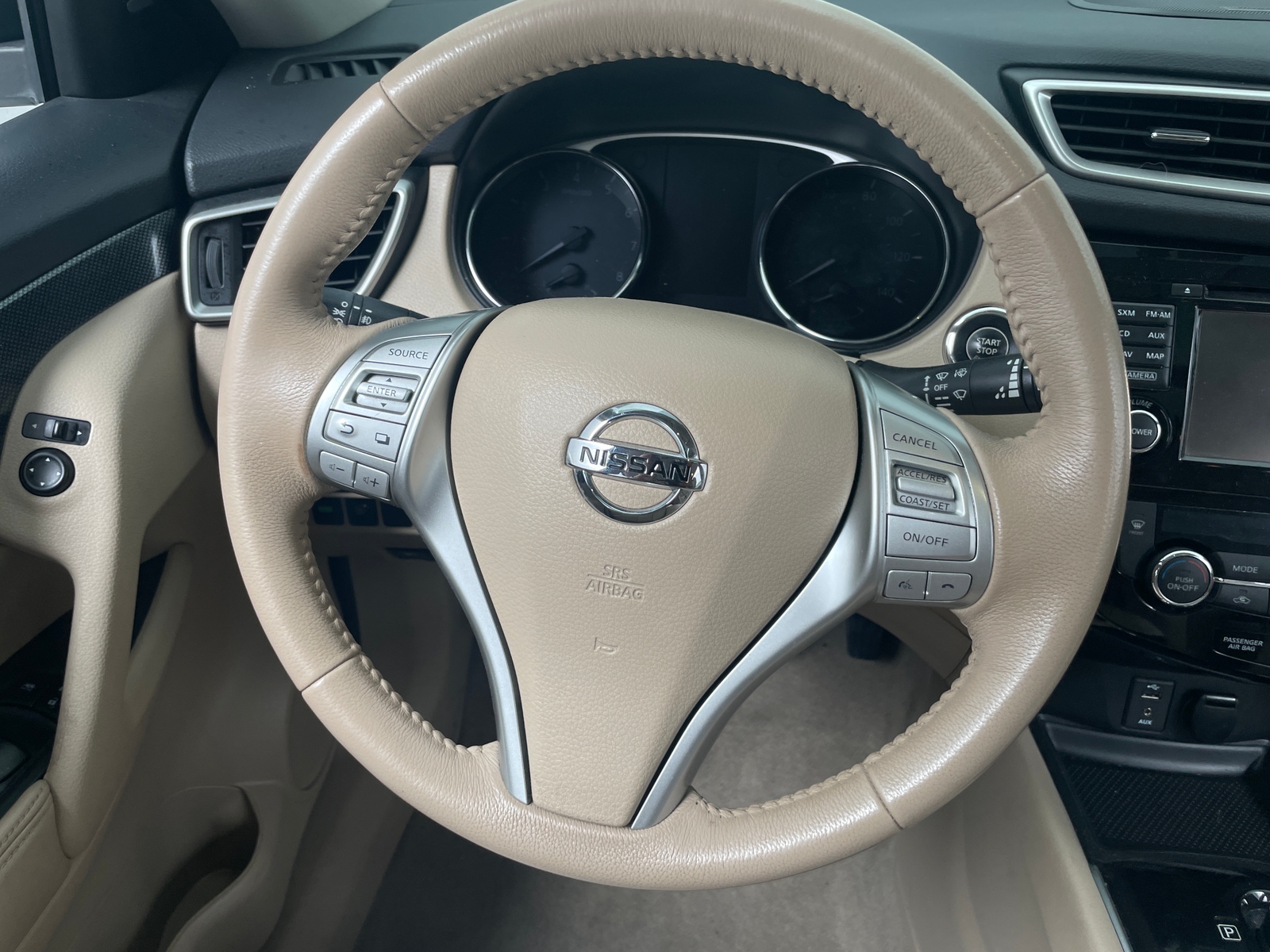 Thumbnail: 2015 Nissan Rogue - 4