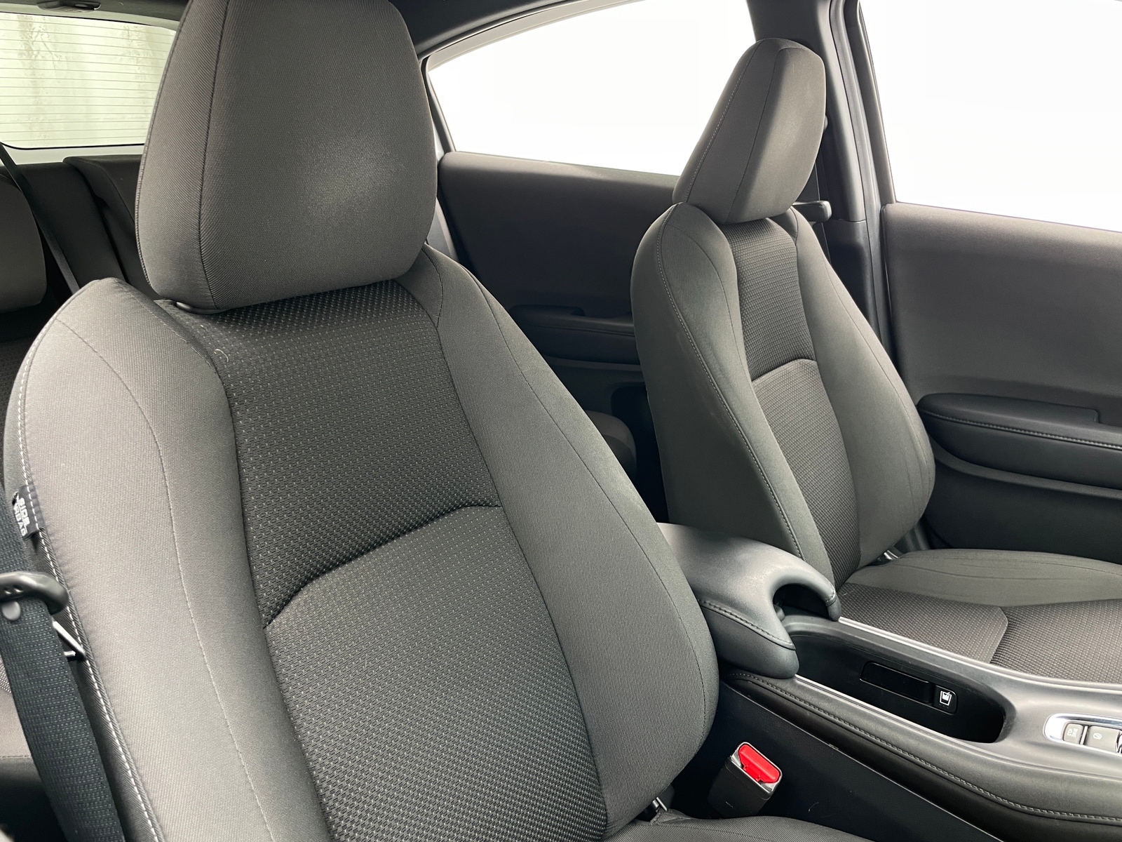 Thumbnail: 2022 Honda HR-V - 2