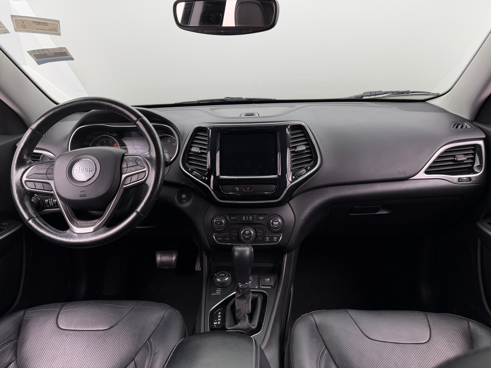 Thumbnail: 2020 Jeep Cherokee - 2