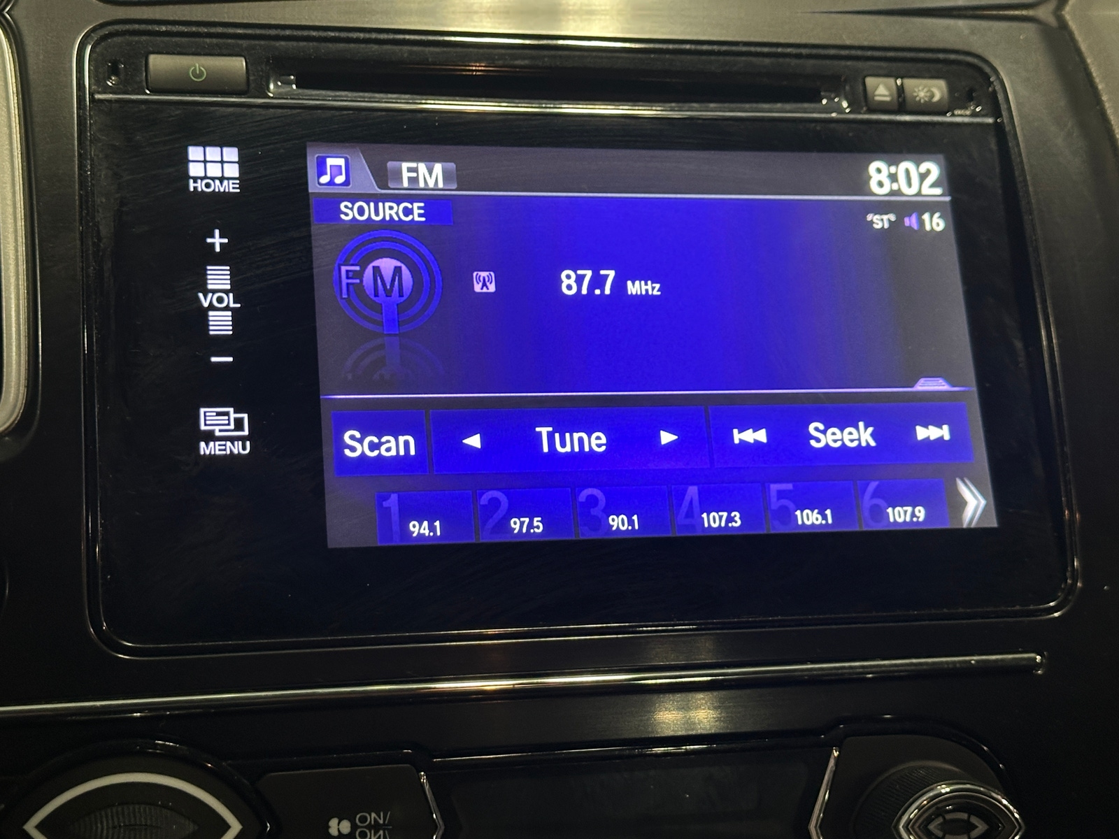 Thumbnail: 2015 Honda Civic - 4
