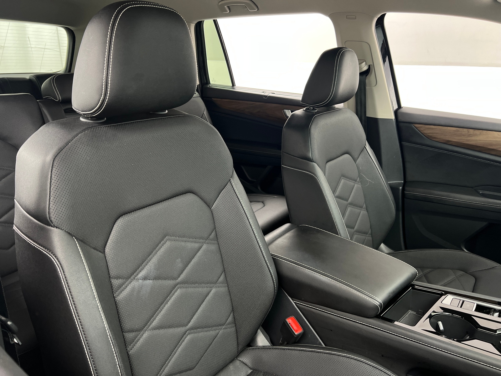 Thumbnail: 2026 Volkswagen Atlas - 2