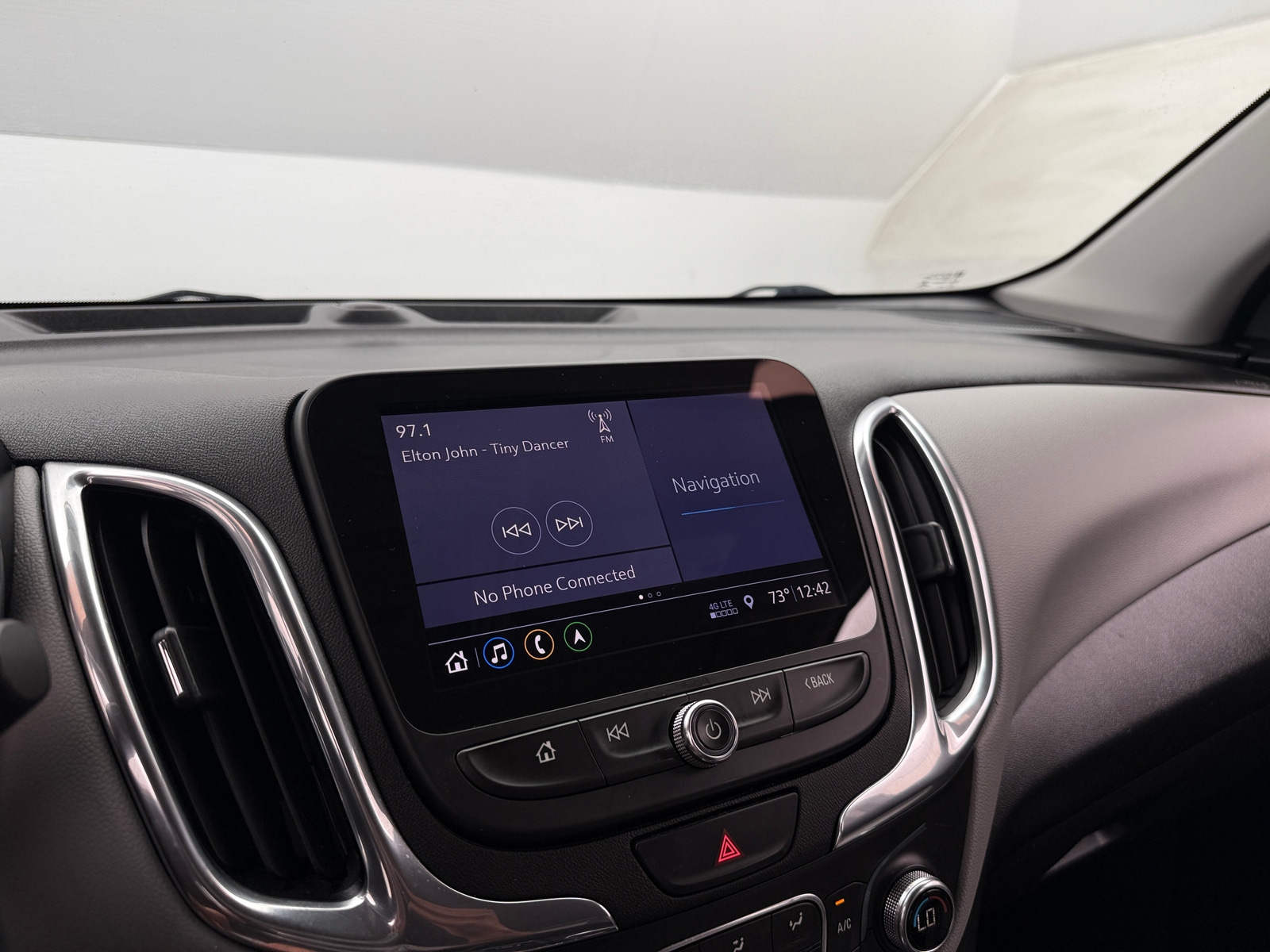 Thumbnail: 2020 Chevrolet Equinox - 4
