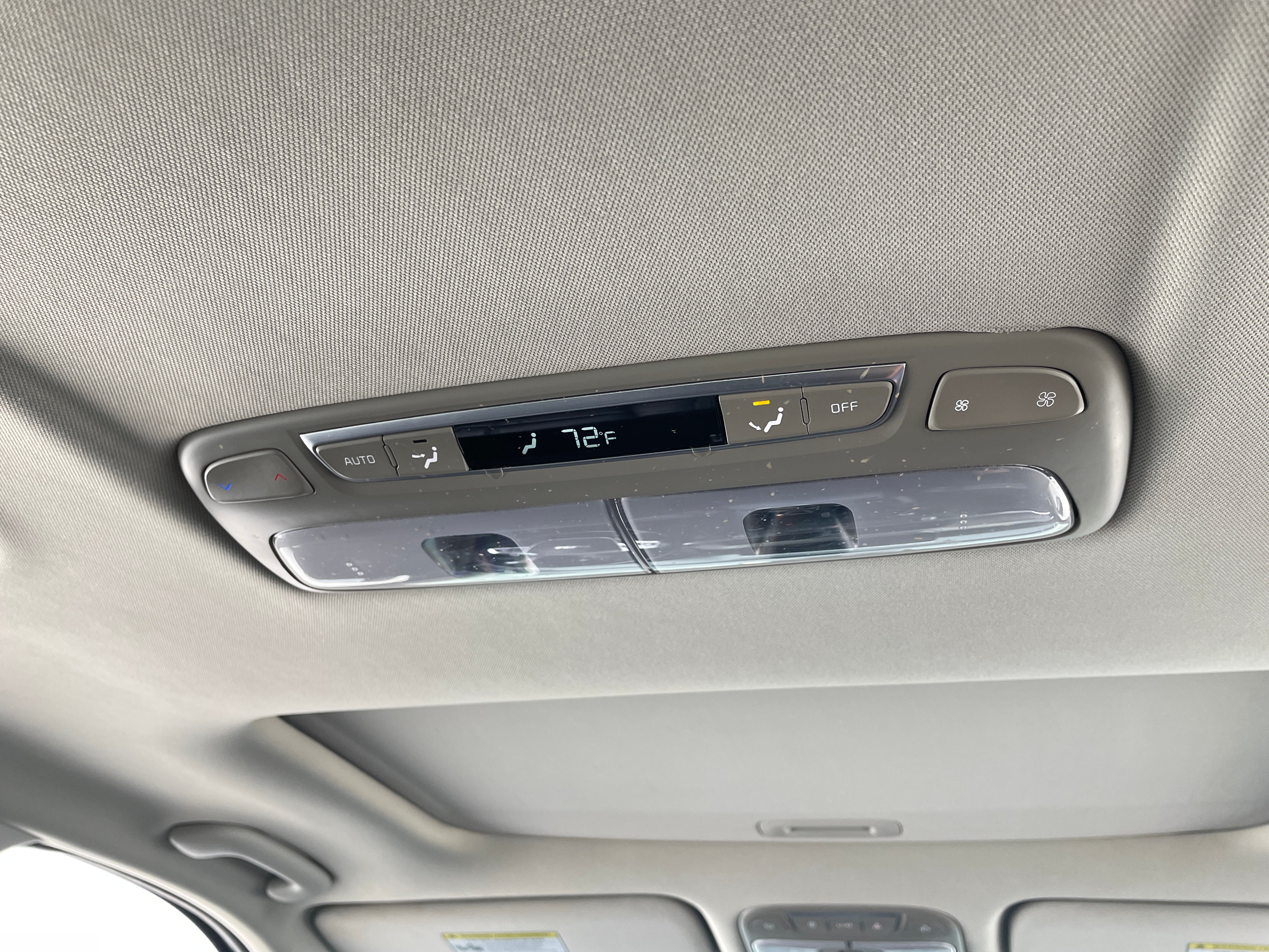 2022 Kia Telluride EX - Photo 3