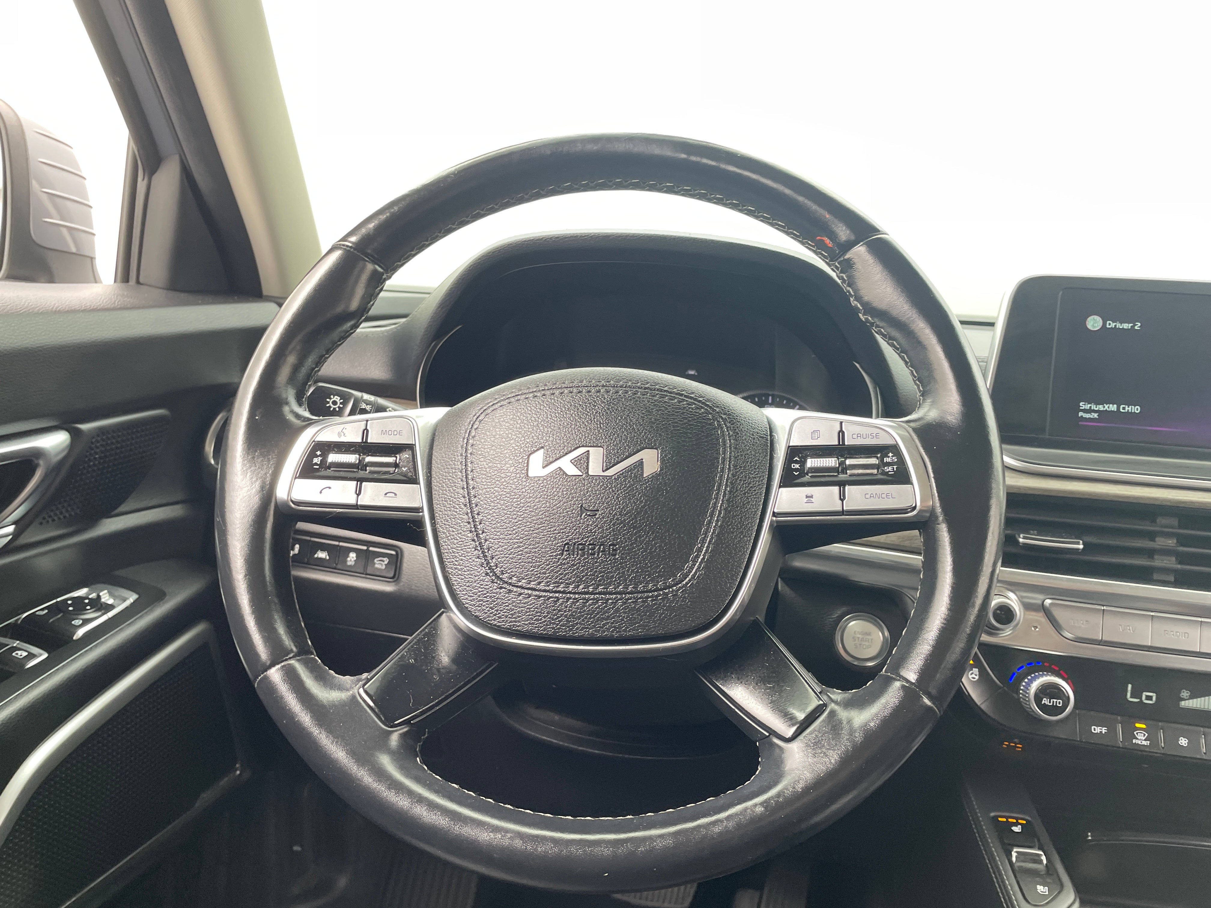 2022 Kia Telluride EX - Photo 8
