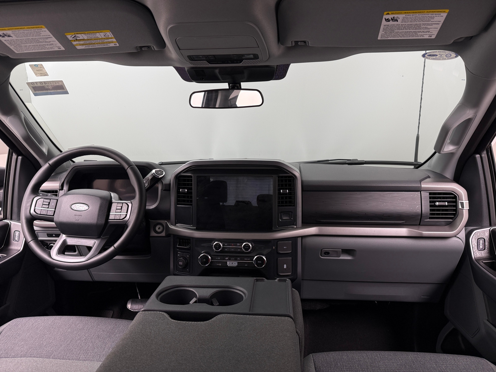 Thumbnail: 2025 Ford Econoline - 3