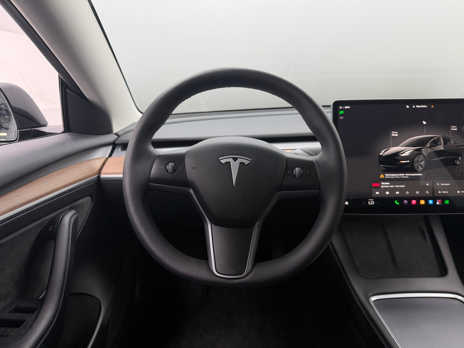 Thumbnail: 2023 Tesla Model 3 - 4
