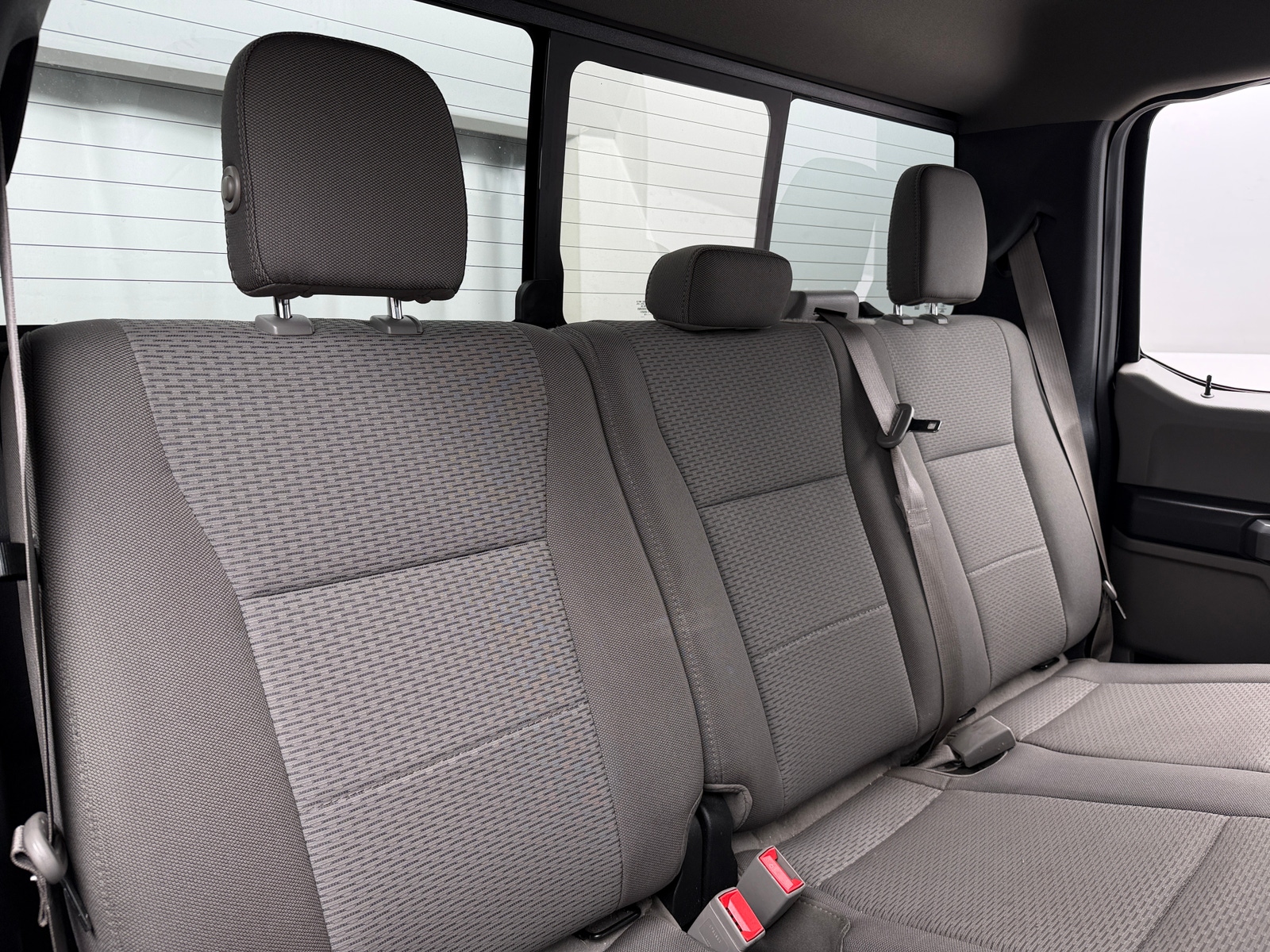 Thumbnail: 2019 Ford Econoline - 6