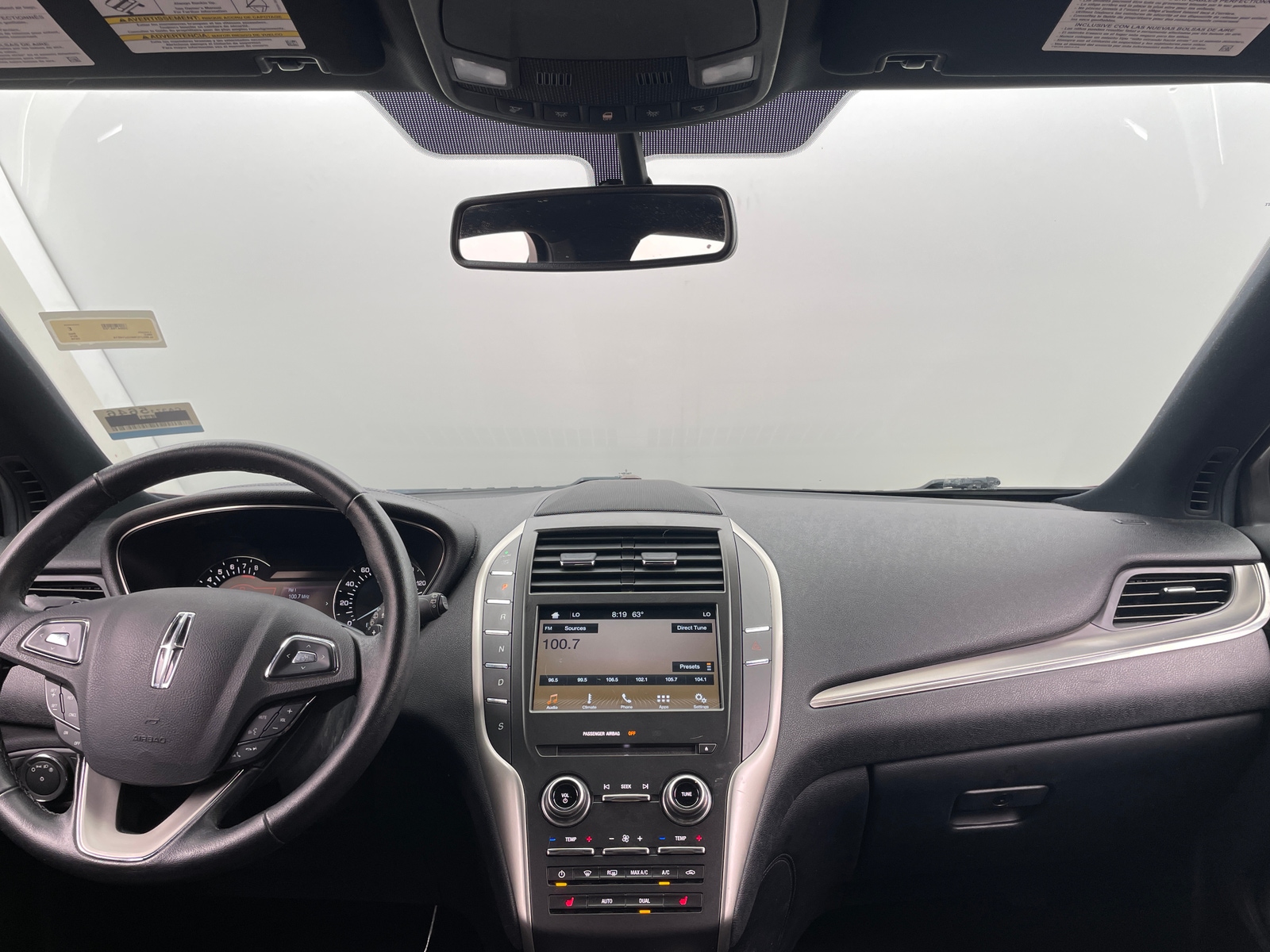 Thumbnail: 2016 Lincoln MKC - 2