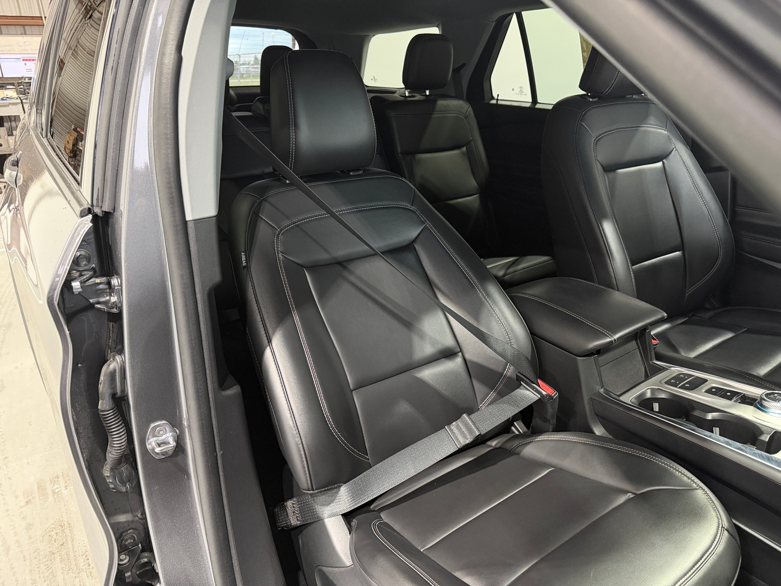 Thumbnail: 2023 Ford Explorer - 2