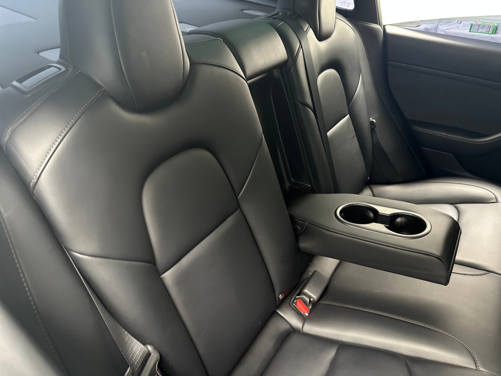 Thumbnail: 2022 Tesla Model 3 - 5