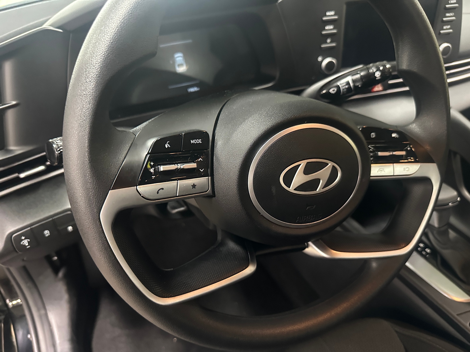 Thumbnail: 2025 Hyundai Elantra - 5