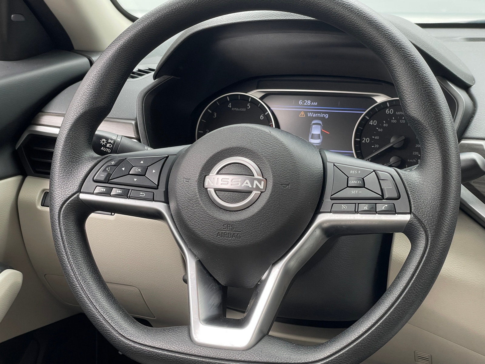 Thumbnail: 2025 Nissan Altima - 5