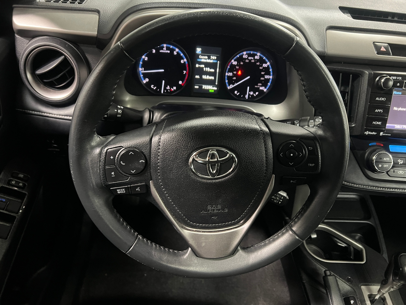 Thumbnail: 2018 Toyota RAV4 - 5