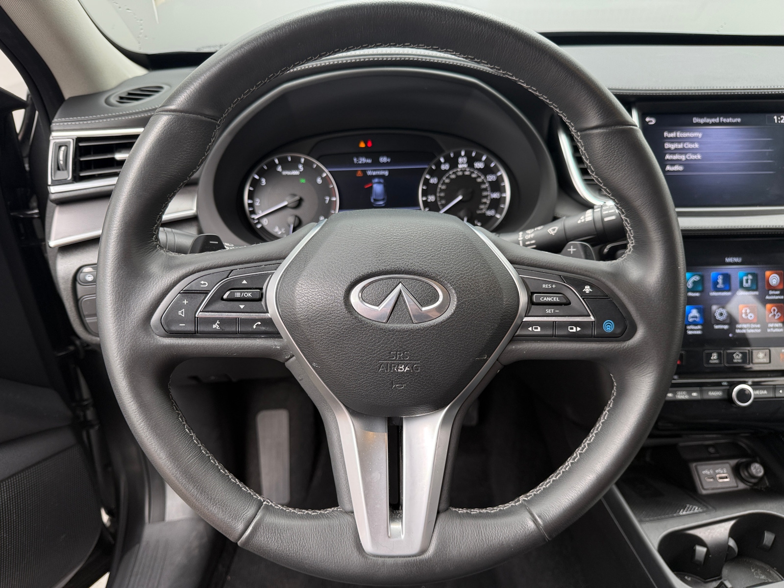 Thumbnail: 2023 INFINITI QX50 - 4