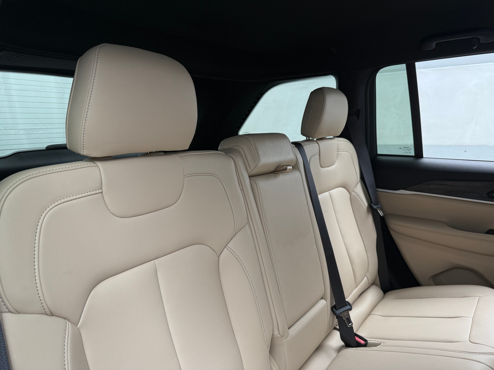 Thumbnail: 2024 Jeep Grand Cherokee - 5